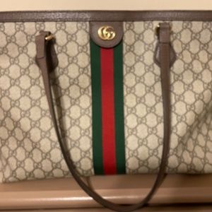 Gucci Ophidia GG medium tote